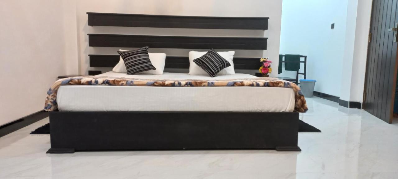 Ella Odyssey Inn Zewnętrze zdjęcie