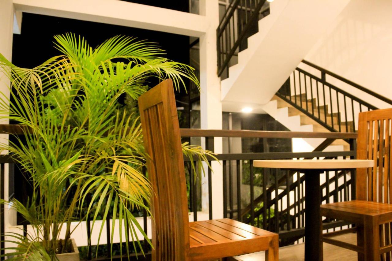 Ella Odyssey Inn Zewnętrze zdjęcie