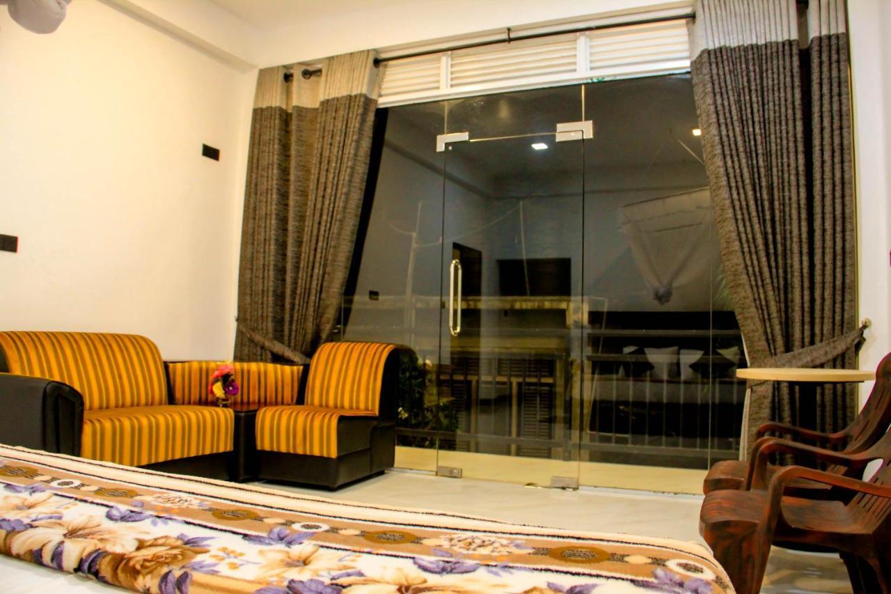 Ella Odyssey Inn Zewnętrze zdjęcie