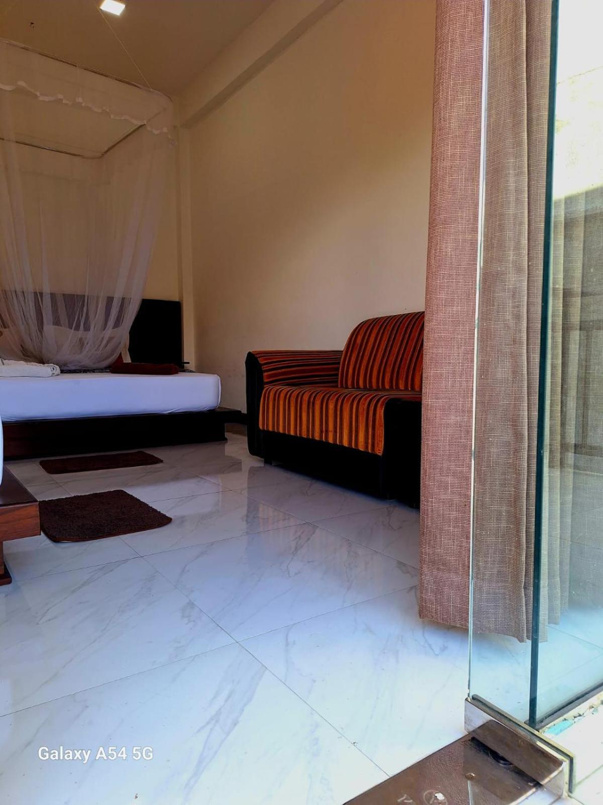 Ella Odyssey Inn Zewnętrze zdjęcie