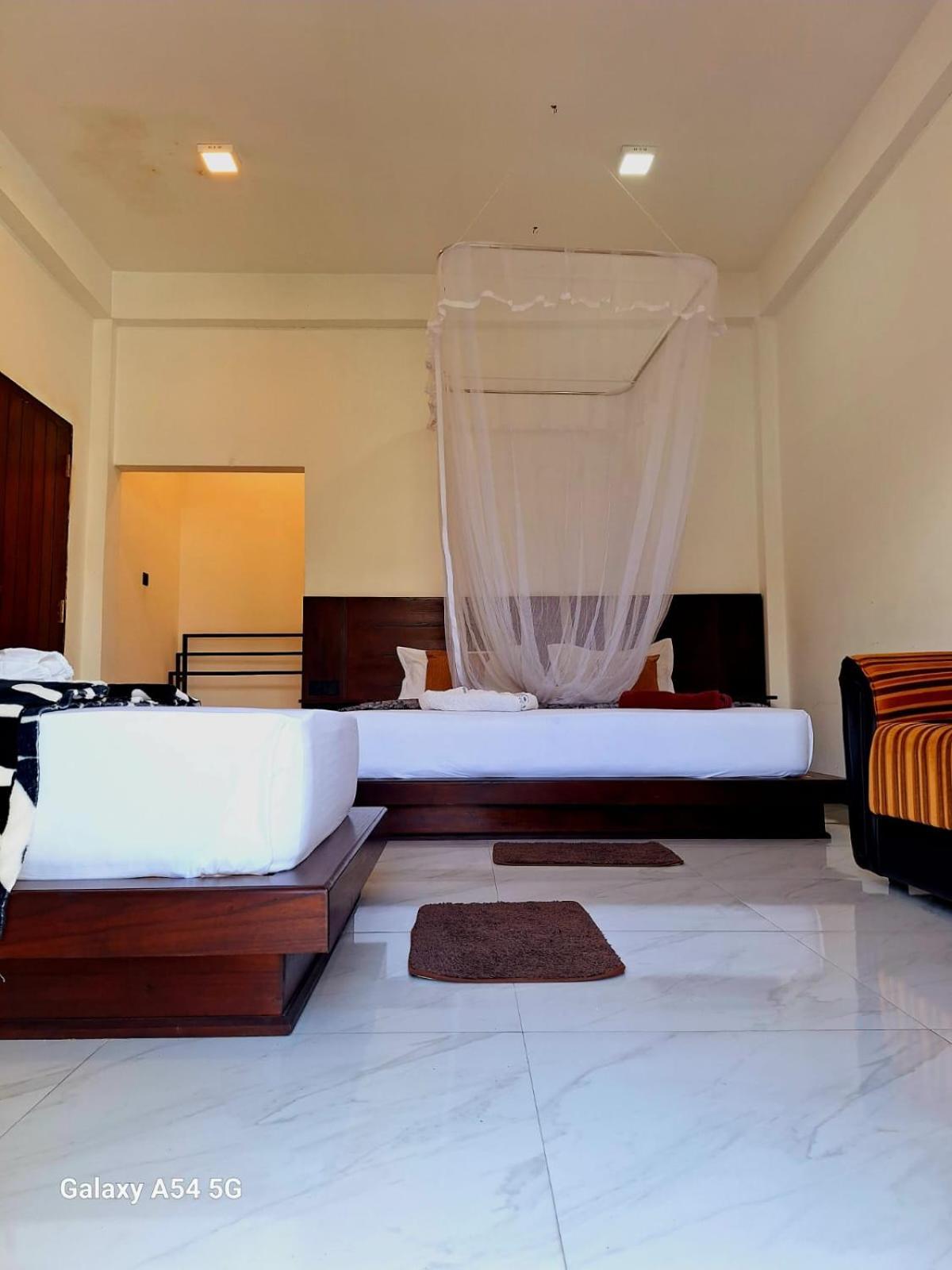 Ella Odyssey Inn Zewnętrze zdjęcie