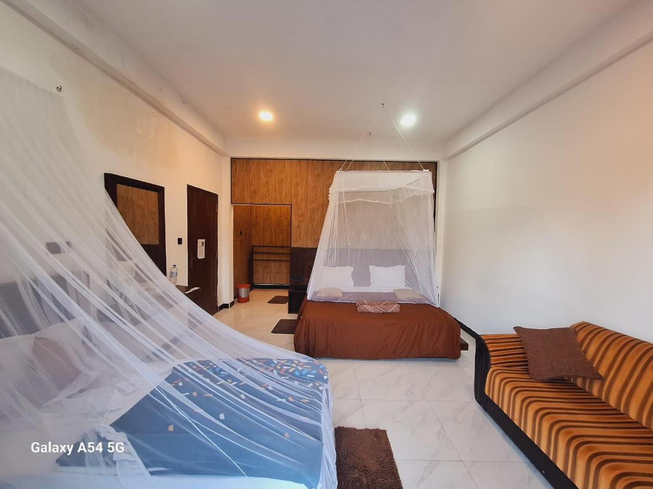Ella Odyssey Inn Zewnętrze zdjęcie